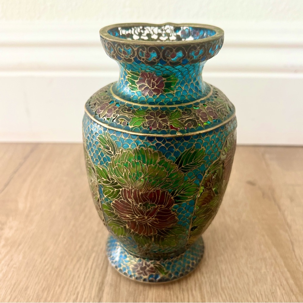 RARE Vintage Antique Openwork Chinese cloisonné enamel Vase‎ 6.25” floral AS IS